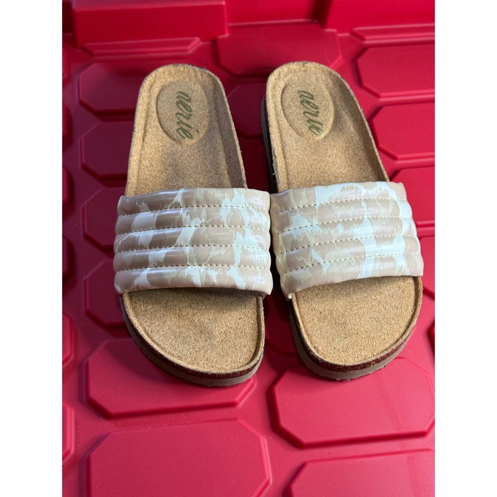 Aerie Womens Quilted Slide Sandals Beige Cream Animal print Cork Footbed Size 7